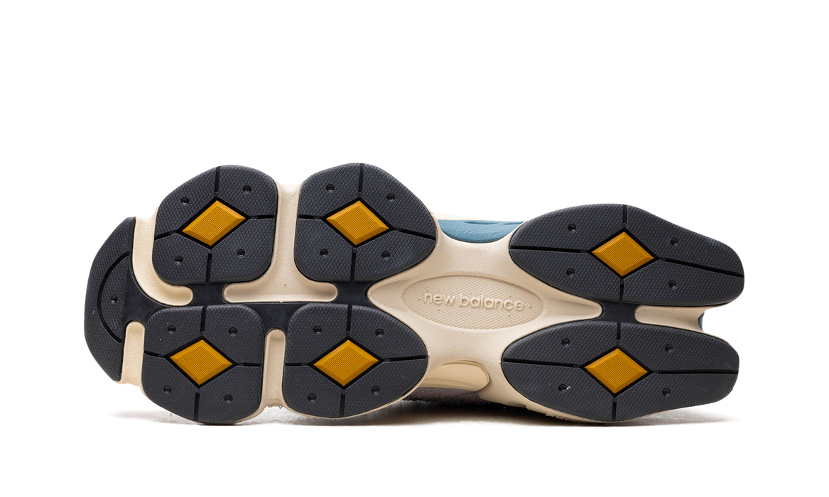 New Balance 9060 Taro Plum Brown