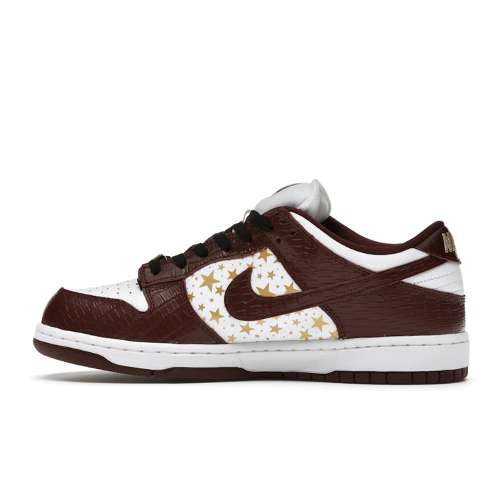 Nike SB Dunk Low Supreme Stars Barkroot Brown (2021)