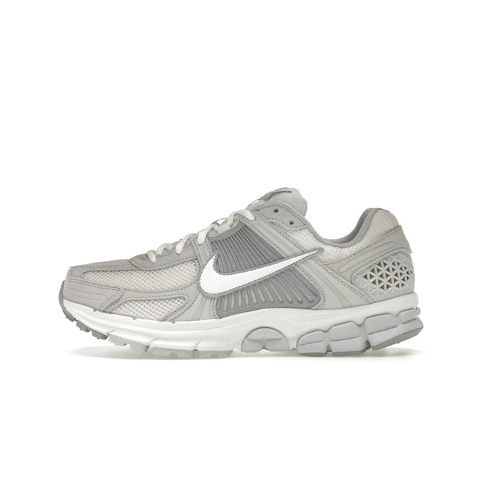 Nike Zoom Vomero 5 Pure Platinum Platinum Tint Wolf Grey Summit White (Women's)