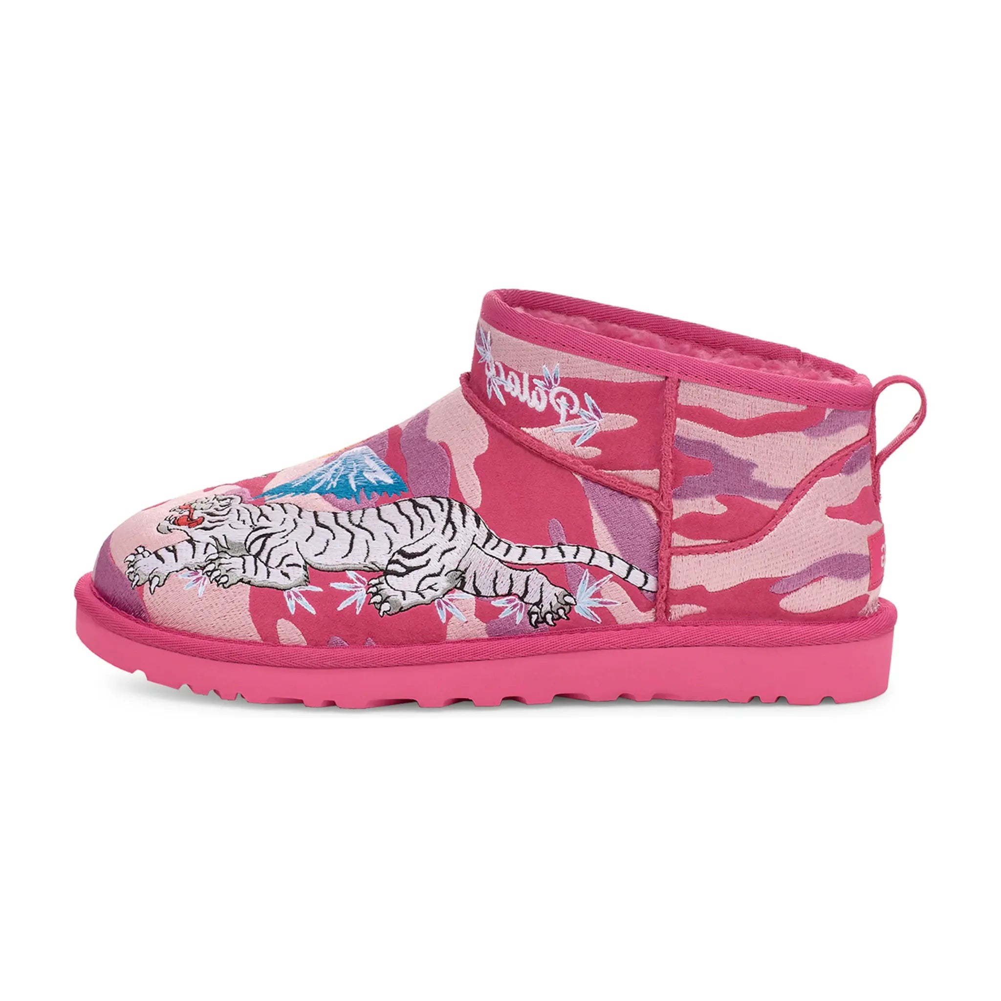 UGG Classic Ultra Mini Boot Palace Pink Camo