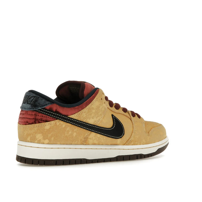 Nike SB Dunk Low City of Cinema