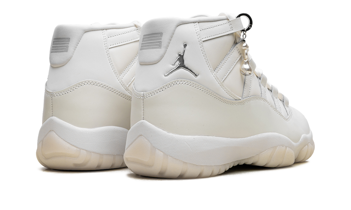 Jordan 11 Retro Pearl (Women's)