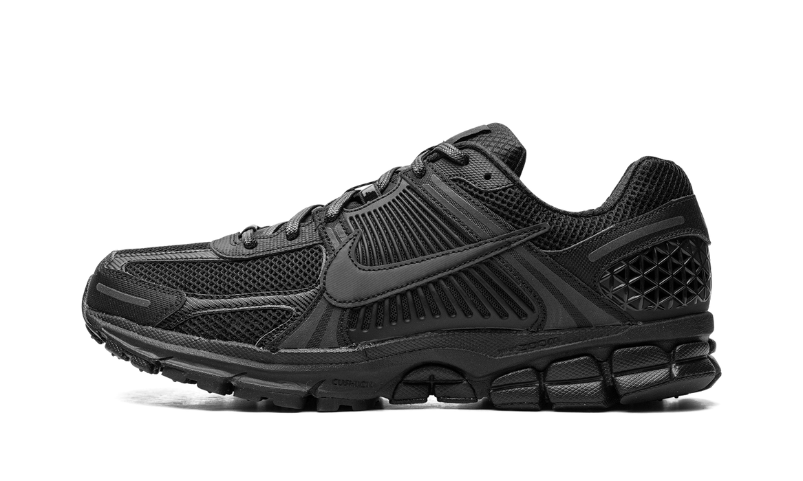 Nike Zoom Vomero 5 Triple Black