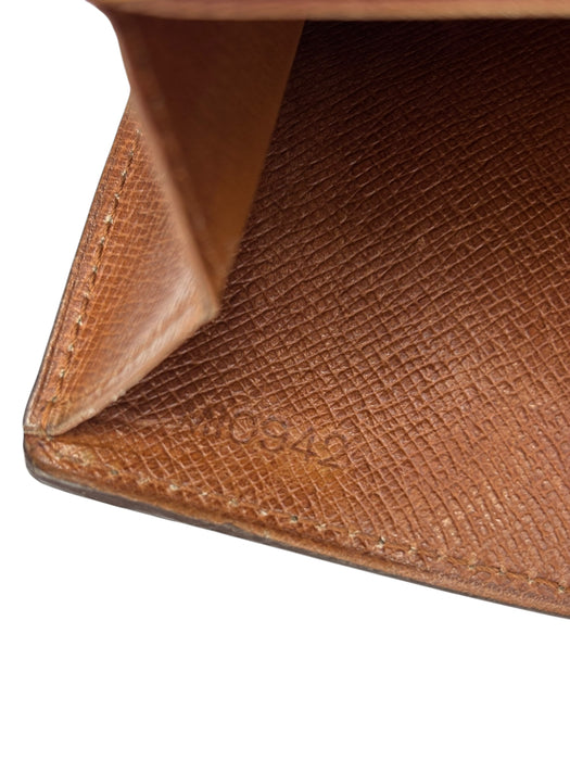 Louis Vuitton Long Wallet Monigram Pochette Porto Monnaie Credit