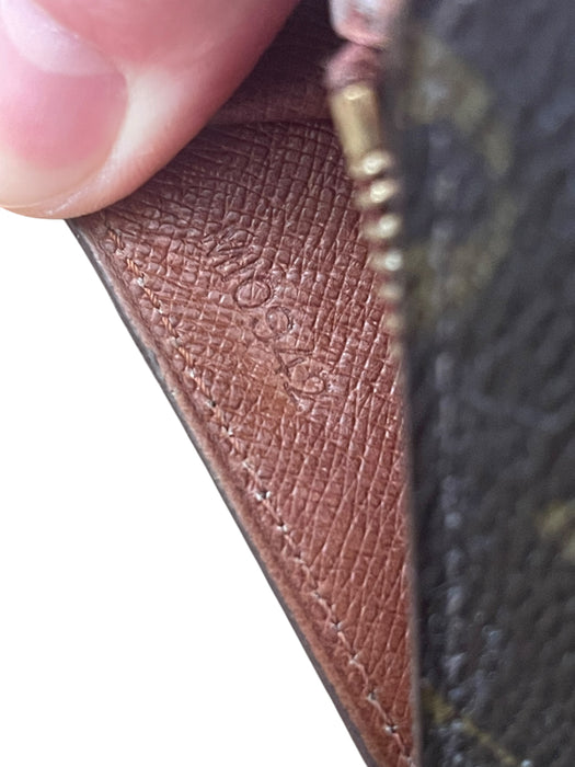 Louis Vuitton Long Wallet Monigram Pochette Porto Monnaie Credit