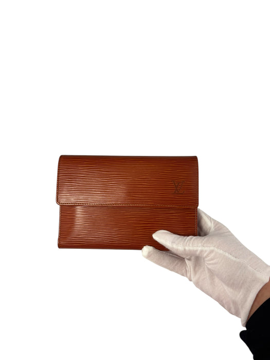 Louis Vuitton Epi Leather Porte Tresor Etui Papiers Wallet