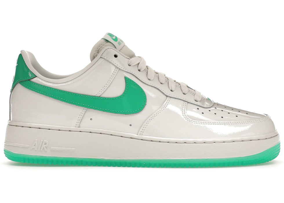 Nike Air Force 1 Low '07 Patent Platinum Tint Stadium Green