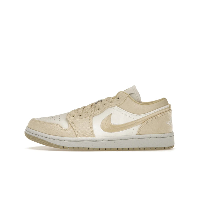 Jordan 1 Low SE Team Gold (Women's)