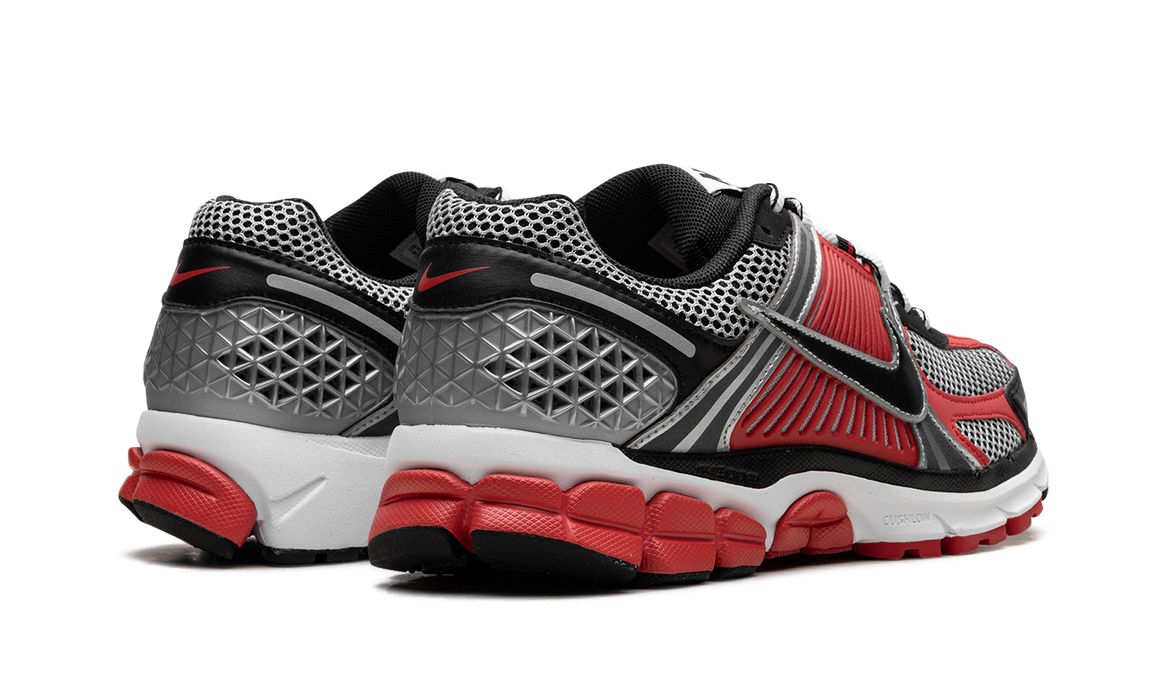 Nike Zoom Vomero 5 Metallic Silver University Red
