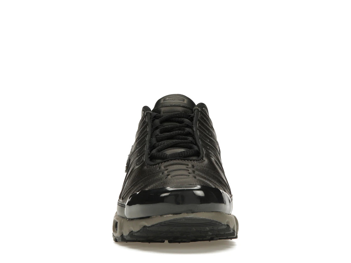 Nike Air Max Plus Premium Paris