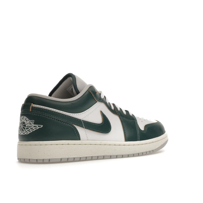 Jordan 1 Low SE Oxidized Green