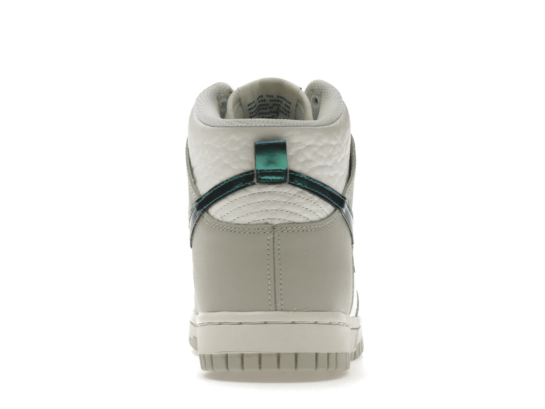 Nike Dunk High FLS (Women's)