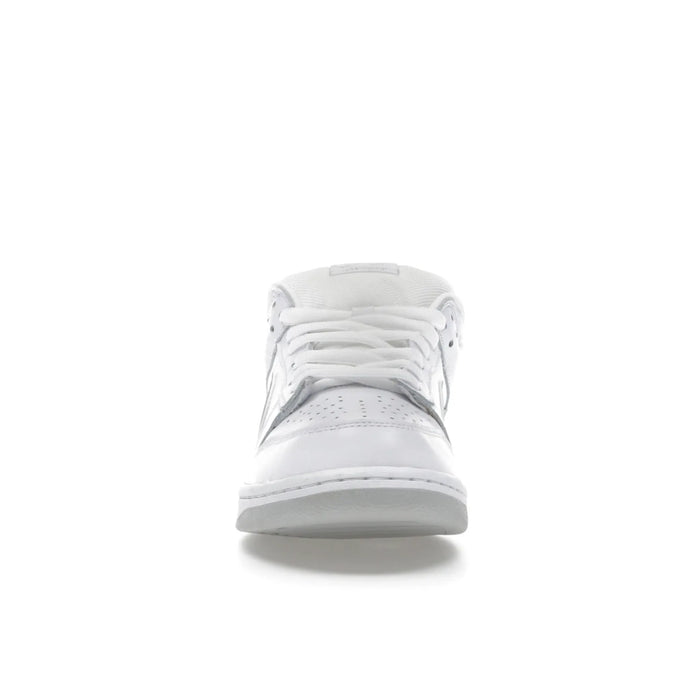 Nike SB Dunk Low Supreme 94 White Metallic Silver