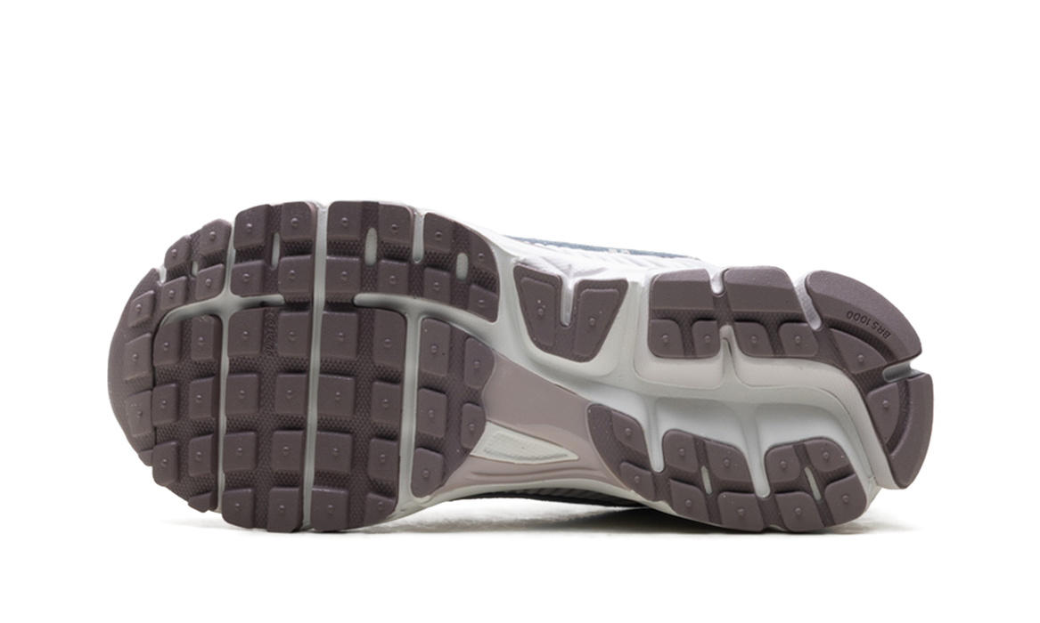 Nike Zoom Vomero 5 Metallic Silver Platinum Violet (Women's)