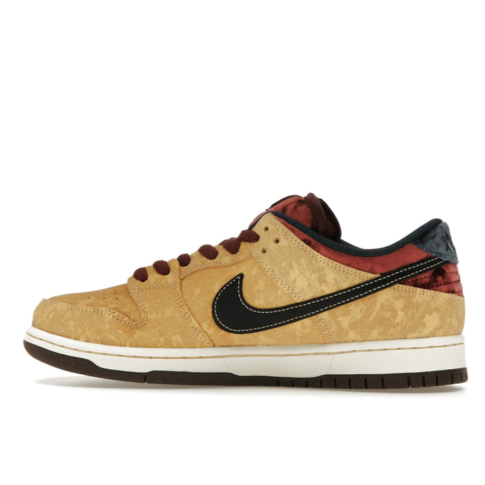 Nike SB Dunk Low City of Cinema