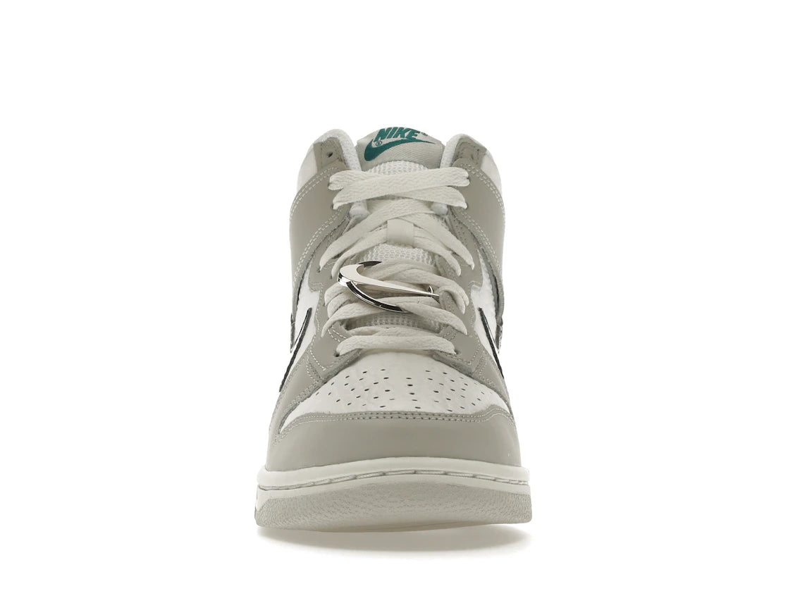 Nike Dunk High FLS (Women's)