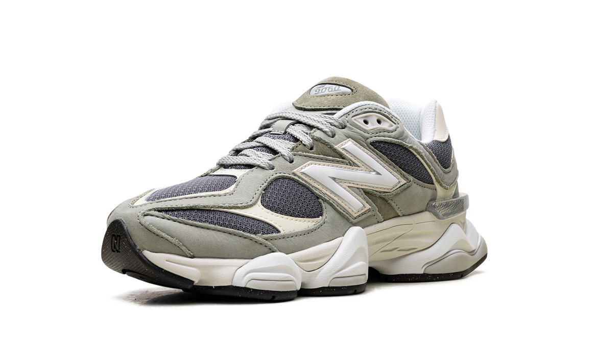 New Balance 9060 Fall Suedes Pack Olive
