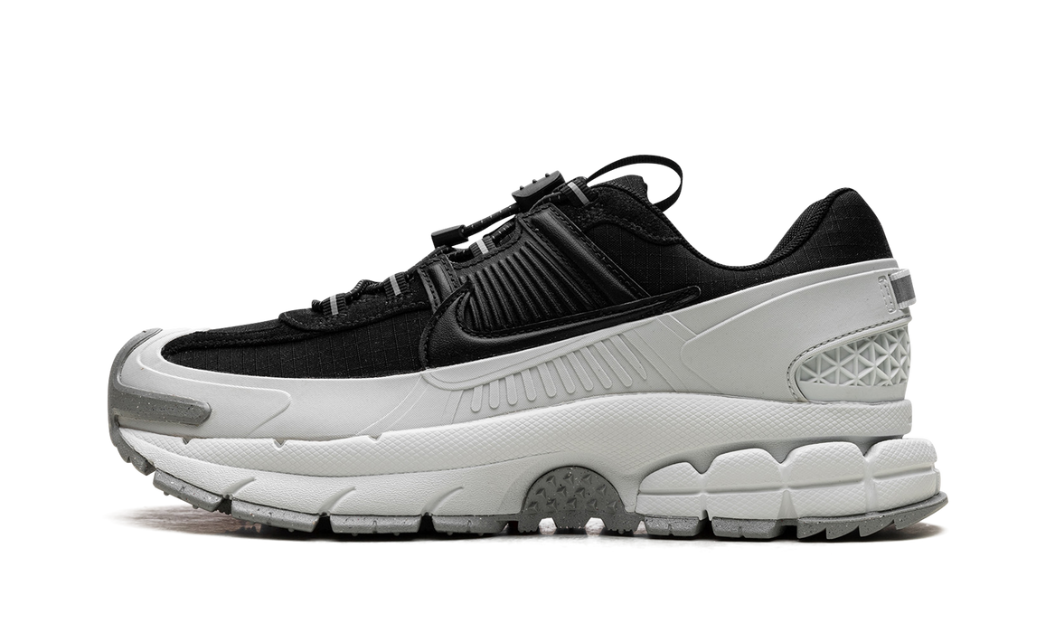 Nike Zoom Vomero 5 Roam Black Light Silver