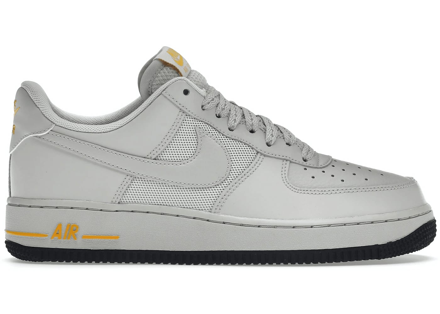 Nike Air Force 1 Low '07 Reflective Light Bone