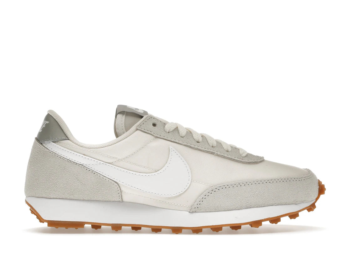 Nike Daybreak Pale Ivory Light Smoke Grey (Women's)