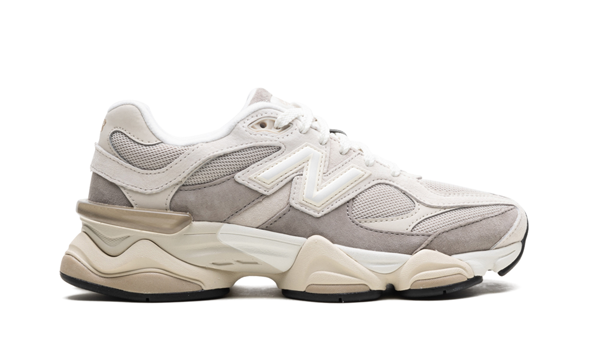 New Balance 9060 Oatmeal